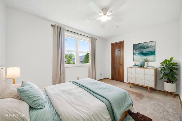912 Colony Way, Columbus, OH 43235