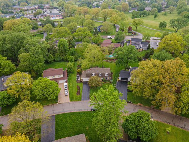 912 Colony Way, Columbus, OH 43235
