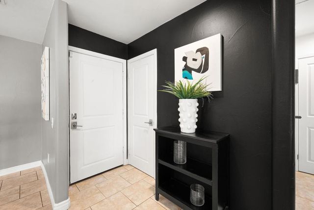 77245 Indiana Avenue, Palm Desert, CA 92211