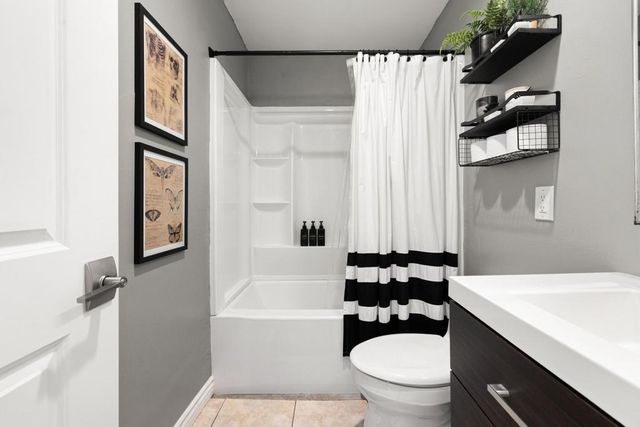 77245 Indiana Avenue, Palm Desert, CA 92211