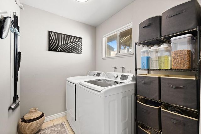 77245 Indiana Avenue, Palm Desert, CA 92211