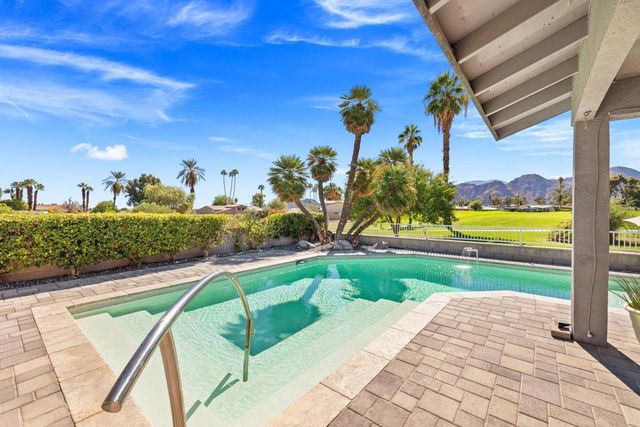 77245 Indiana Avenue, Palm Desert, CA 92211