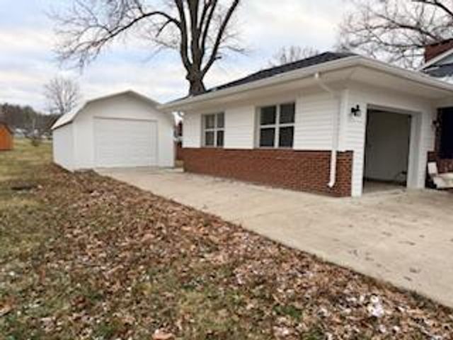 604 Robbins Avenue S, Falmouth, KY 41040