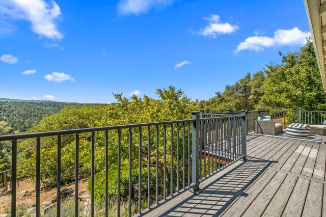 5045 Free Fox Ln, Placerville, CA 95667