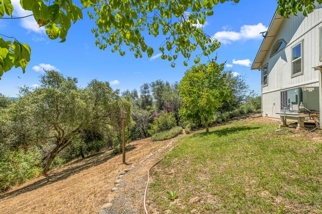 5045 Free Fox Ln, Placerville, CA 95667