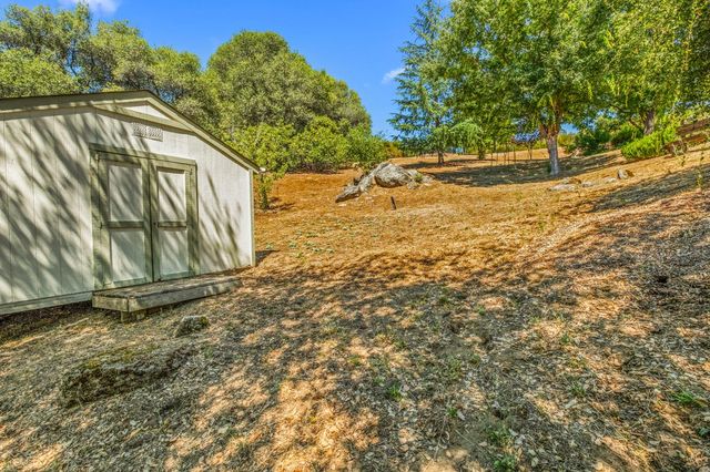 5045 Free Fox Ln, Placerville, CA 95667