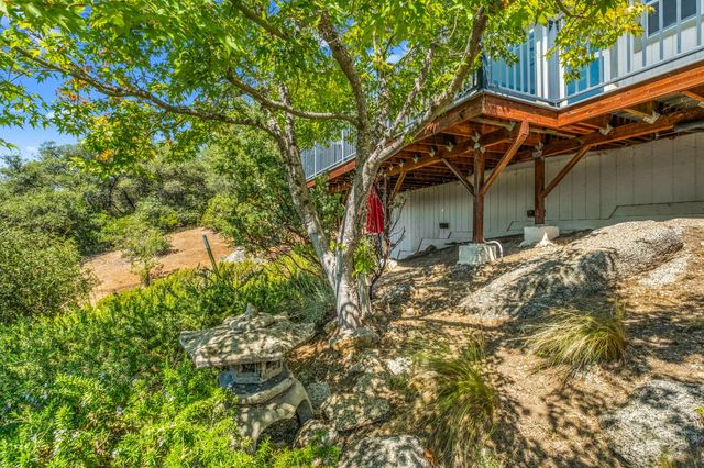 5045 Free Fox Ln, Placerville, CA 95667