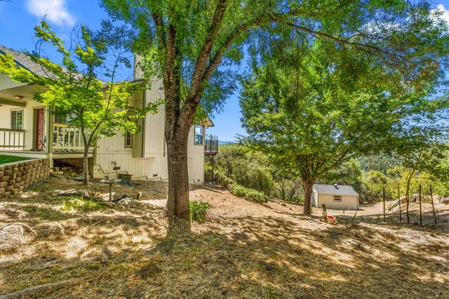 5045 Free Fox Ln, Placerville, CA 95667
