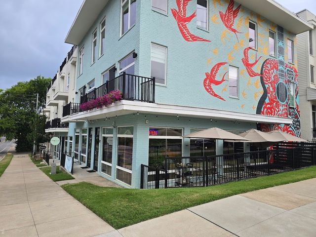 1318 N 6th St, Nashville, TN 37207