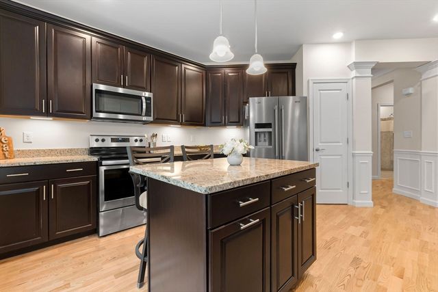 220 Martins Lndg 107, North Reading, MA 01864