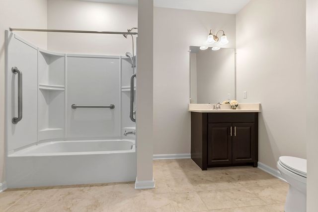 220 Martins Lndg 107, North Reading, MA 01864