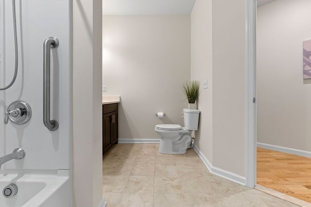220 Martins Lndg 107, North Reading, MA 01864