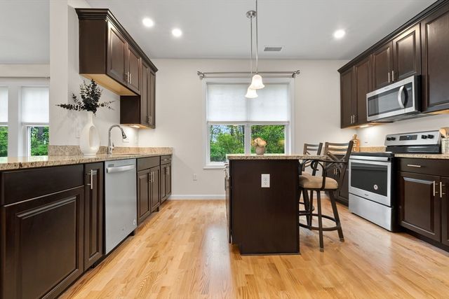 220 Martins Lndg 107, North Reading, MA 01864