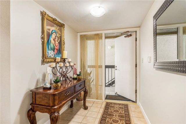 9450 Meadowood Drive 202, Fort Pierce, FL 34951