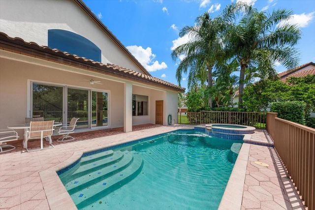 7699 ARALIA WAY, Seminole, FL 33777
