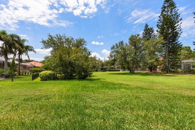 7699 ARALIA WAY, Seminole, FL 33777