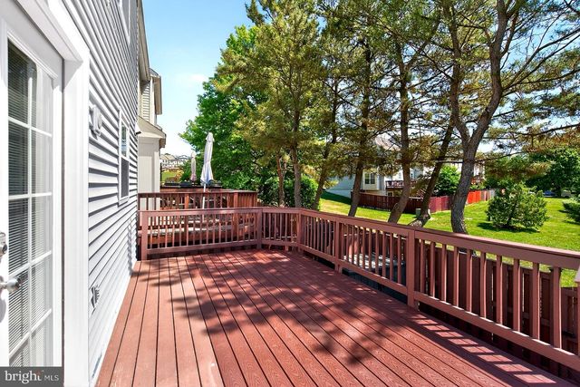 12887 HUNTERBROOK DR, Woodbridge, VA 22192