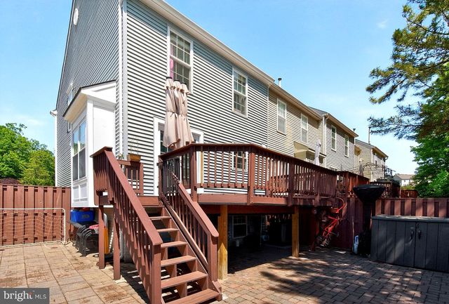 12887 HUNTERBROOK DR, Woodbridge, VA 22192