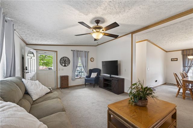96 Songbird Lane, Tiverton, RI 02878