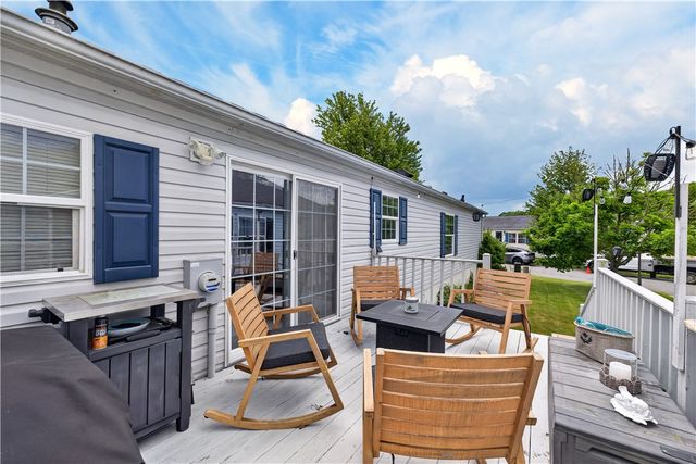 96 Songbird Lane, Tiverton, RI 02878
