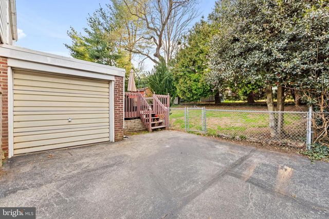 115 HAVERFORD RD, Folsom, PA 19033