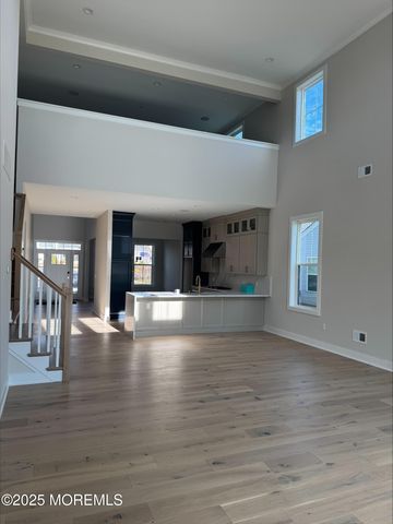 47 Sofia Drive, Manalapan, NJ 07726