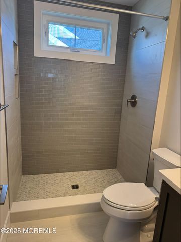 47 Sofia Drive, Manalapan, NJ 07726