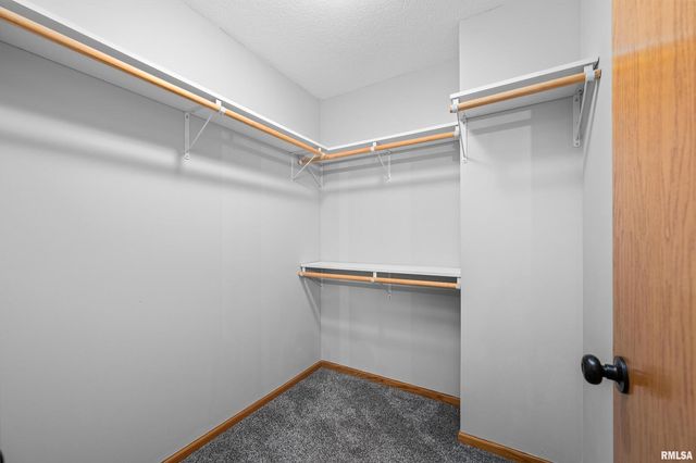 1405 E 7TH Street, Coal Valley, IL 61240