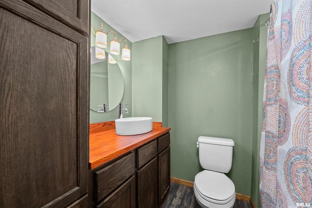 1405 E 7TH Street, Coal Valley, IL 61240