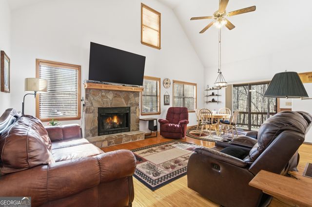 1637 Townsend Mill Road, Young Harris, GA 30582