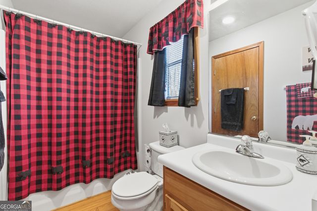 1637 Townsend Mill Road, Young Harris, GA 30582