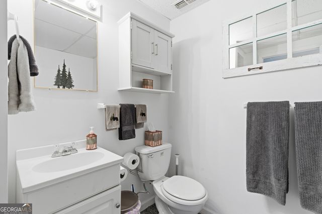 1637 Townsend Mill Road, Young Harris, GA 30582