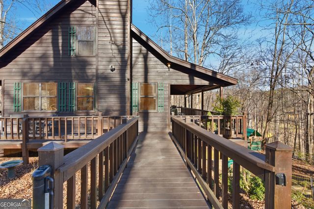 1637 Townsend Mill Road, Young Harris, GA 30582