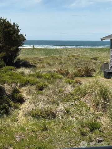 27712 I Lane, Ocean Park, WA 98640