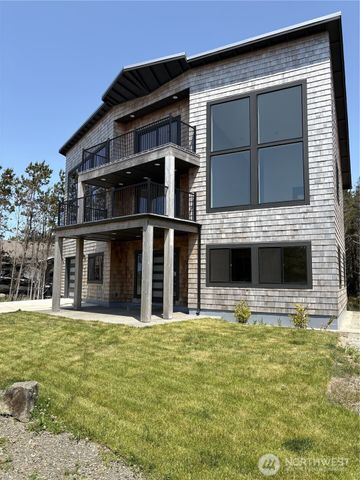 27712 I Lane, Ocean Park, WA 98640