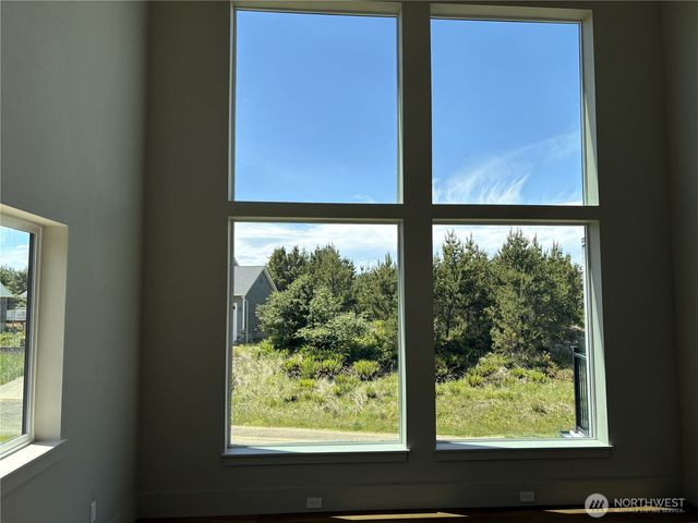27712 I Lane, Ocean Park, WA 98640