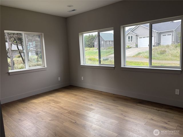 27712 I Lane, Ocean Park, WA 98640