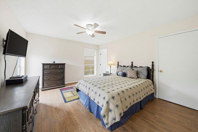 2610 Indian Trail, Deer Park, TX 77536