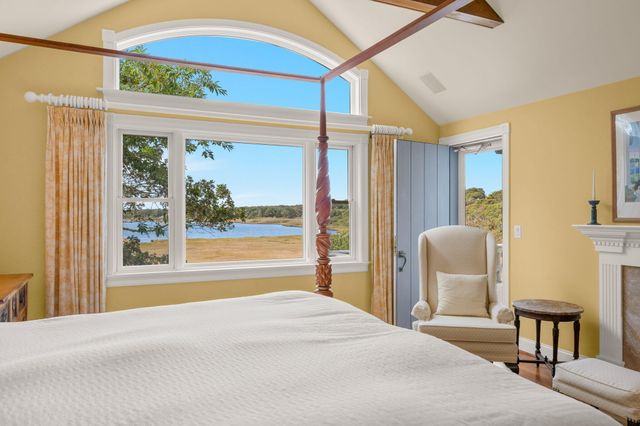 40 Youngs Farm Lane, Chatham, MA 02633