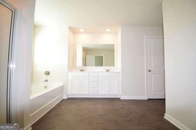 82 Sepia Oak Drive, Newnan, GA 30263