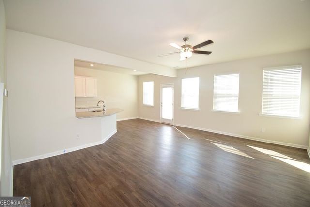 82 Sepia Oak Drive, Newnan, GA 30263