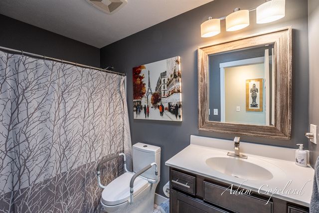 6563 Sanctuary Trail, Saugatuck, MI 49453
