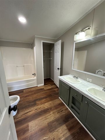 167 Luther Lane, Frierson, LA 71027