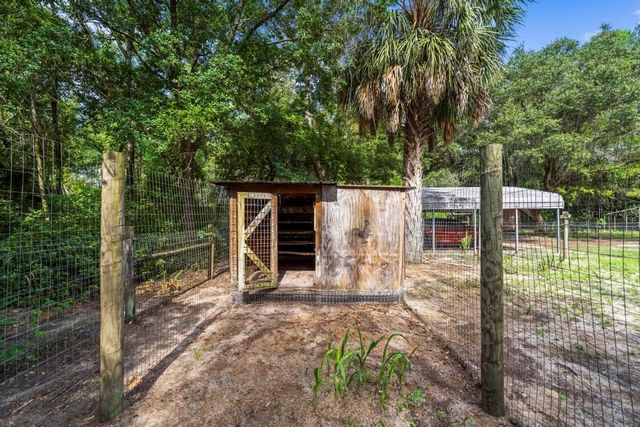 24607 POLAR BEAR ROAD, Paisley, FL 32767