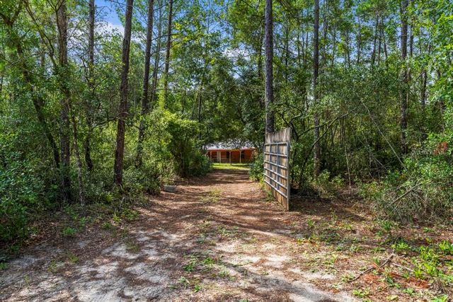 24607 POLAR BEAR ROAD, Paisley, FL 32767