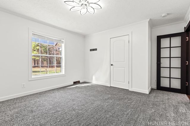 3088 Central Avenue, Muskegon, MI 49445