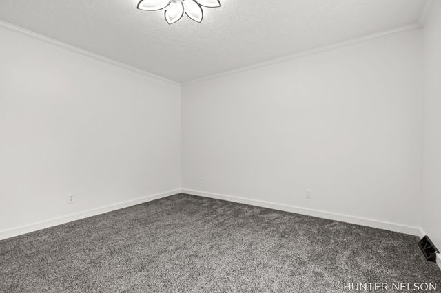 3088 Central Avenue, Muskegon, MI 49445