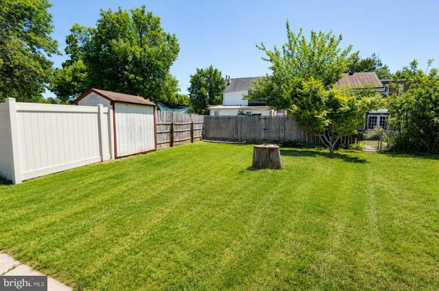 343 PENN ST, Burlington, NJ 08016