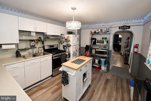 343 PENN ST, Burlington, NJ 08016