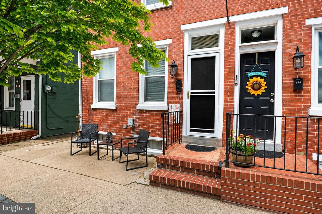 343 PENN ST, Burlington, NJ 08016